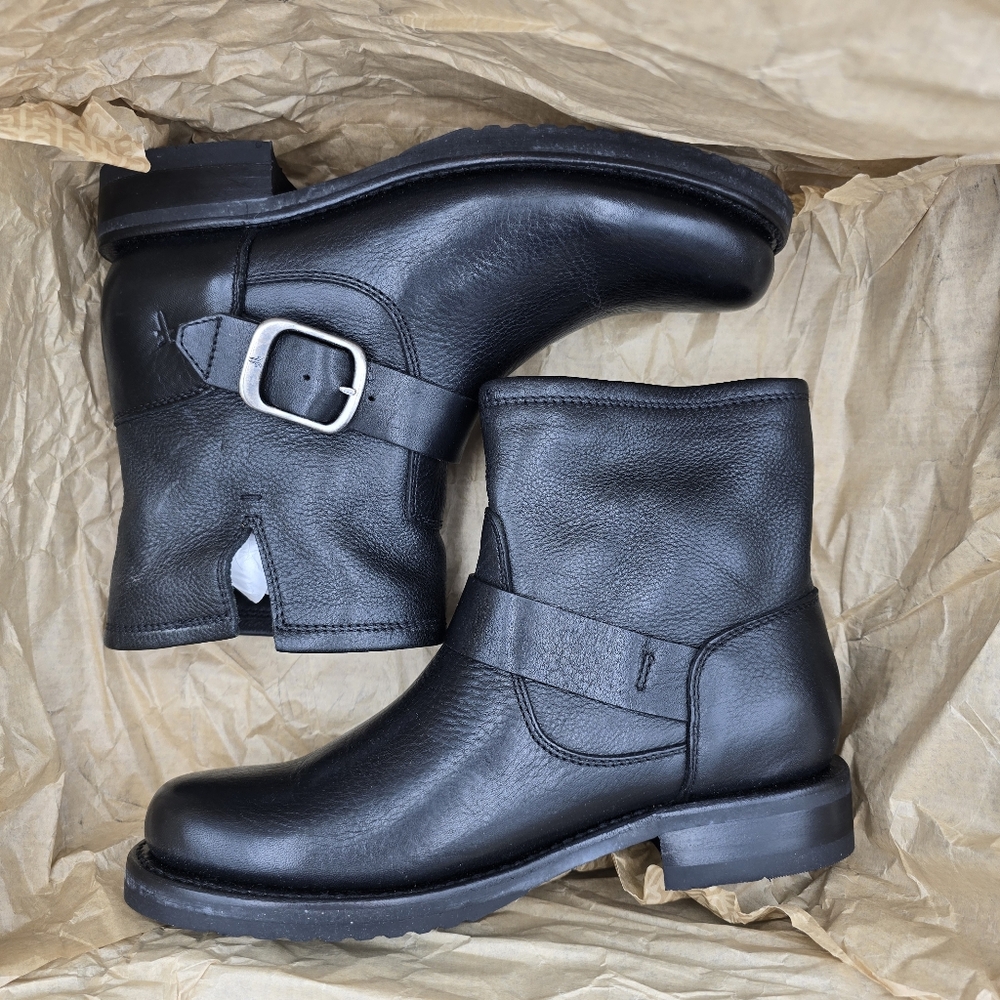 NIB Frye Veronica Flex Botties, Leather Moto Anlke Boots, Black, Women's 6 - Picture 12 of 16
